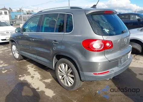 2011 Volkswagen Tiguan Se из США, поврежденный, VIN WVGAV7AX0BW521029